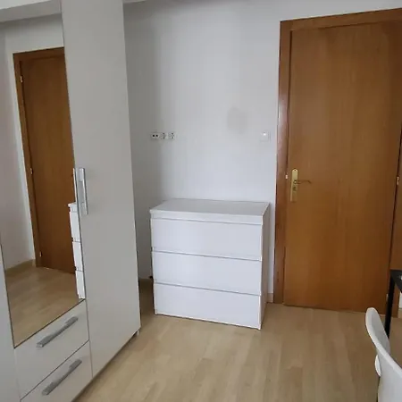 Sky Blue Cerca Playa Riazor Apartment *